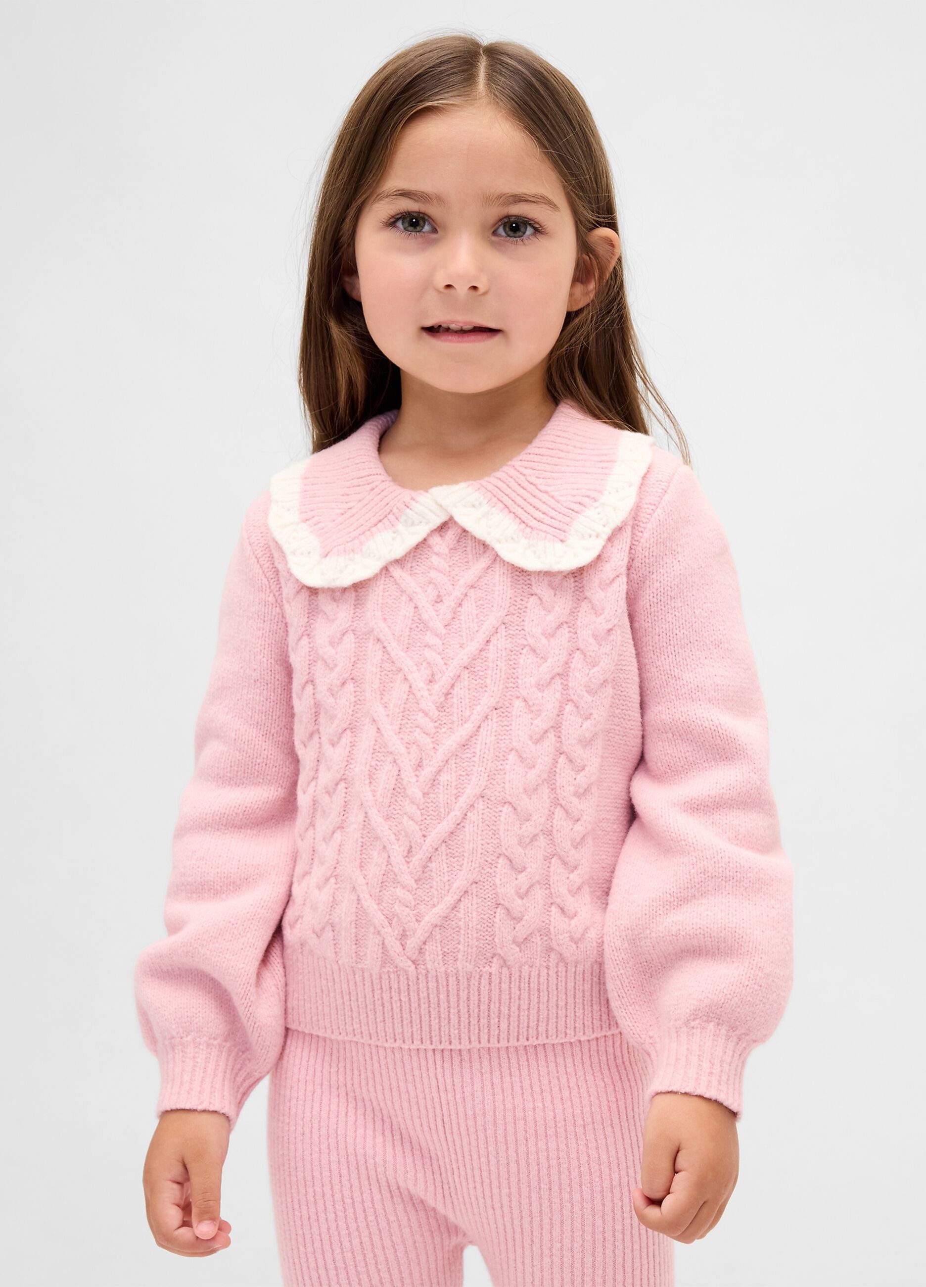Maglione rosa con colletto da bambina