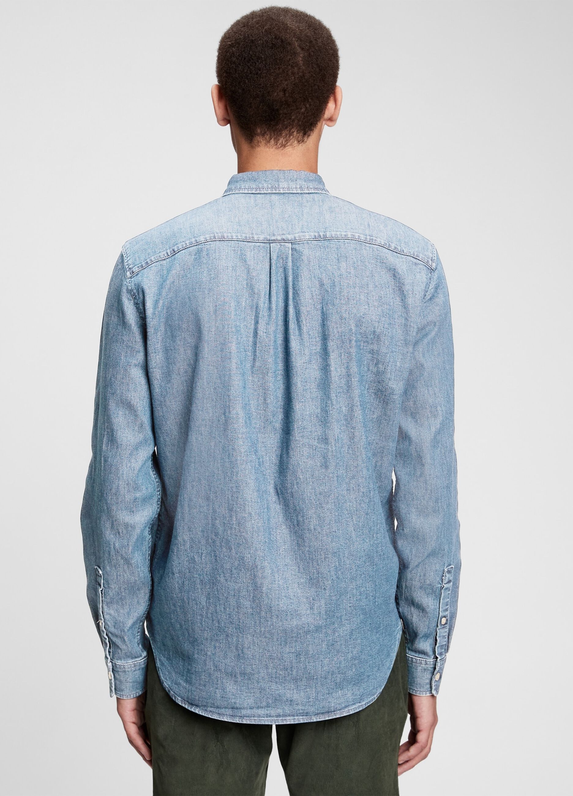 Camicia in denim con tasca_3