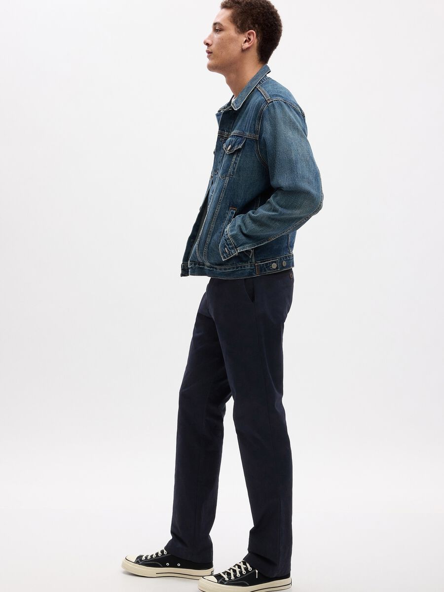 Pantaloni straight fit in cotone stretch Uomo_1