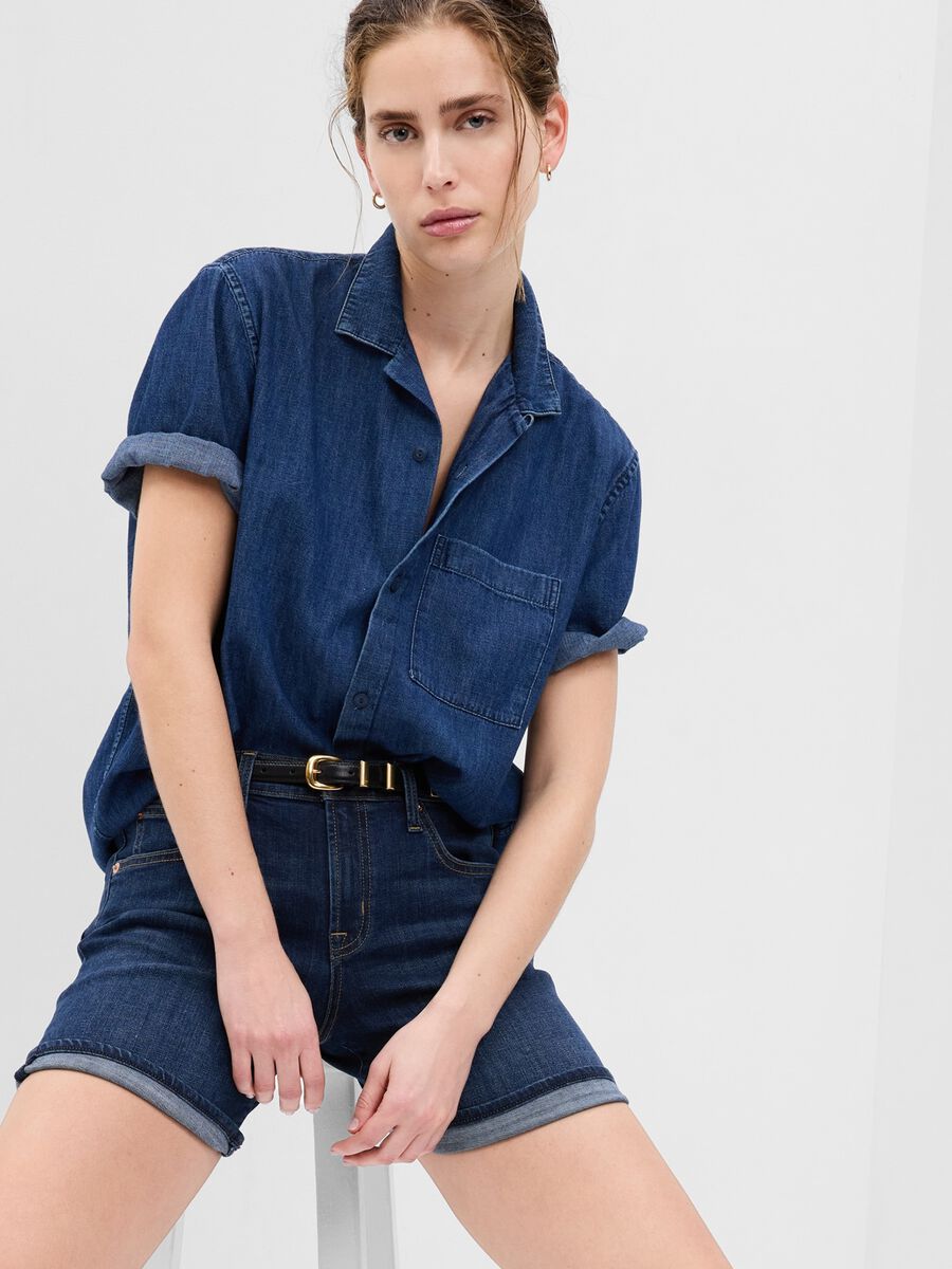 Girlfriend shorts in denim with five pockets Woman_0