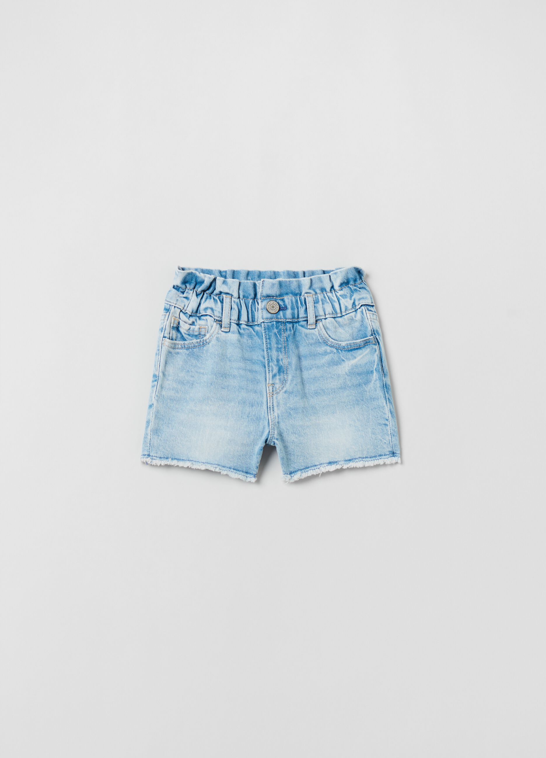 Shorts mom fit con tasche