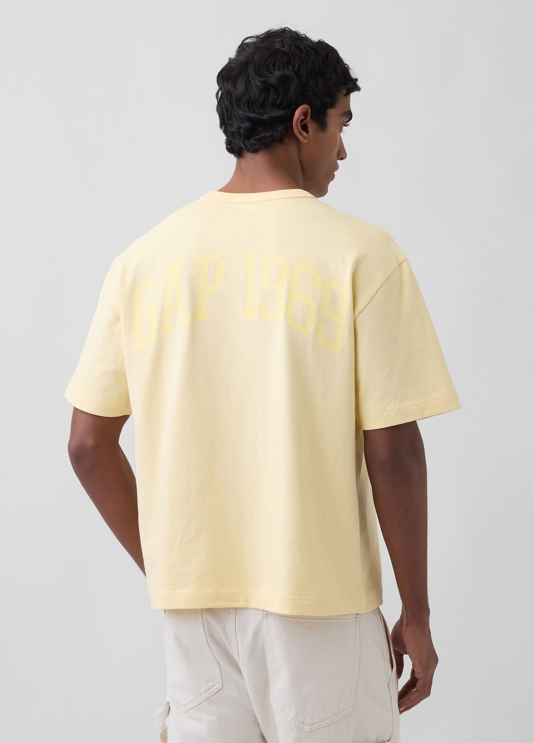 T-shirt in puro cotone a maniche corte con logo GAP