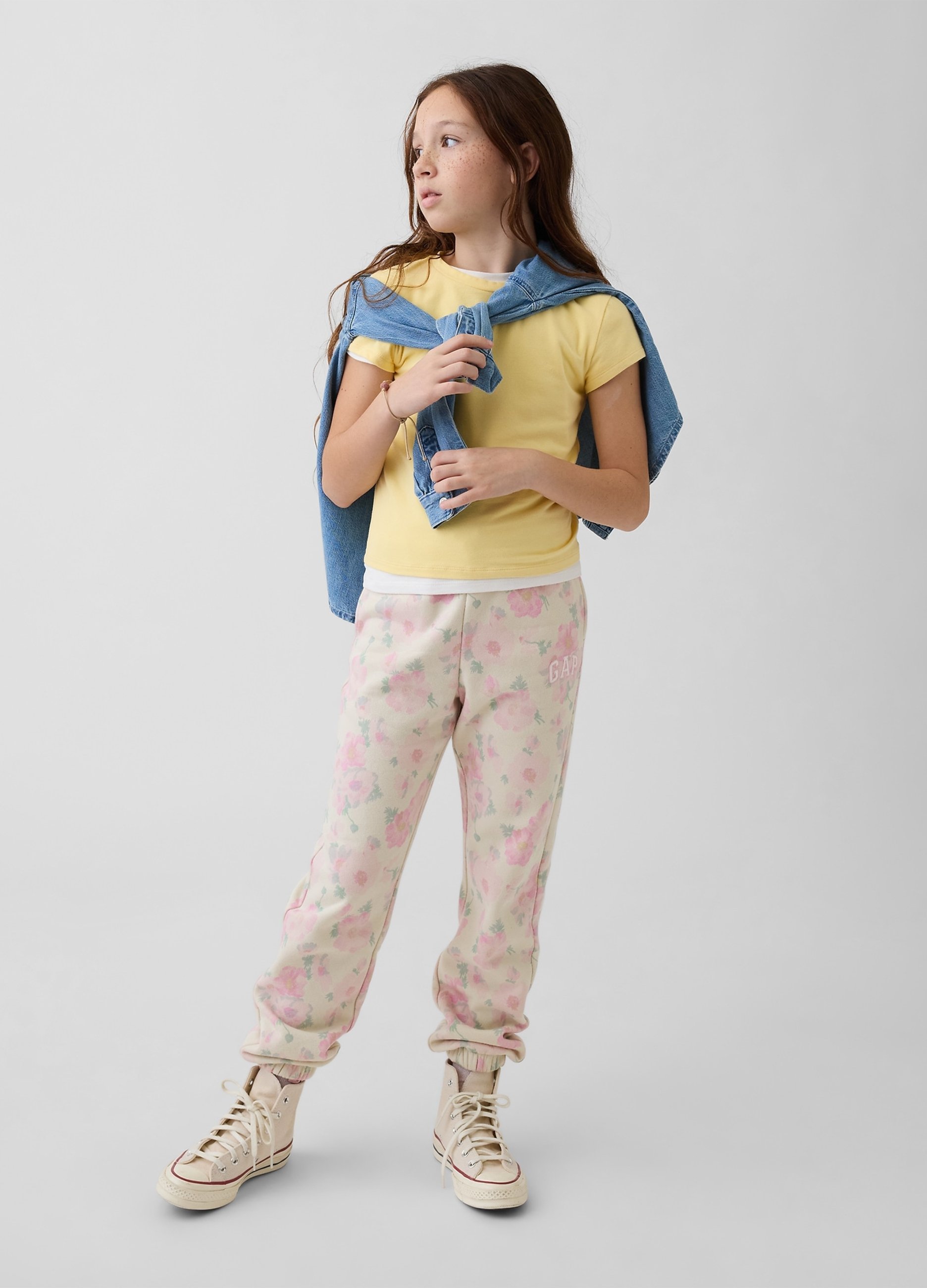 GAP - Pantaloni in misto cotone multicolor da ragazza con motivo floreale, Bambina, Beige/Rosa, Taglia M/134-137